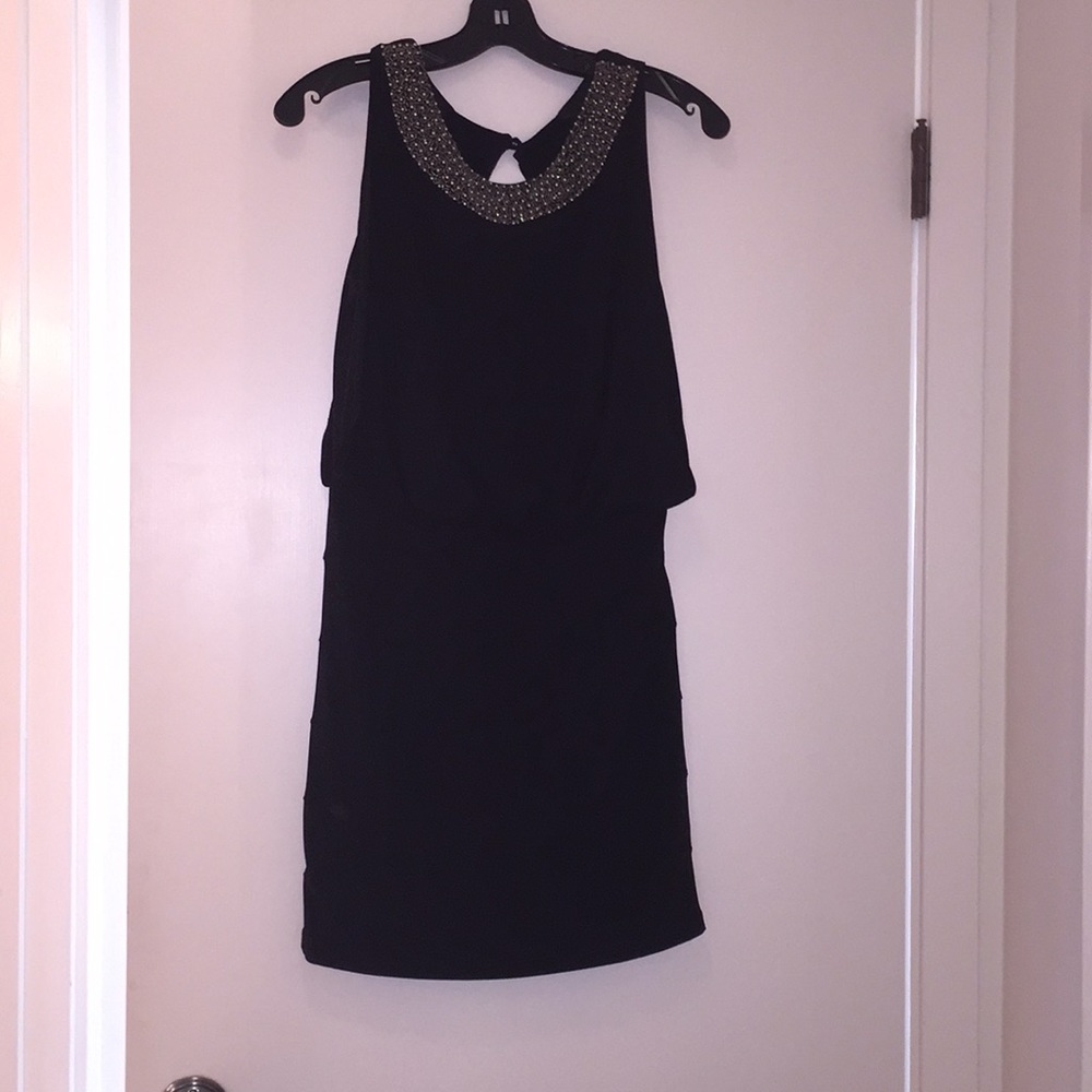 Cachet body con dress
